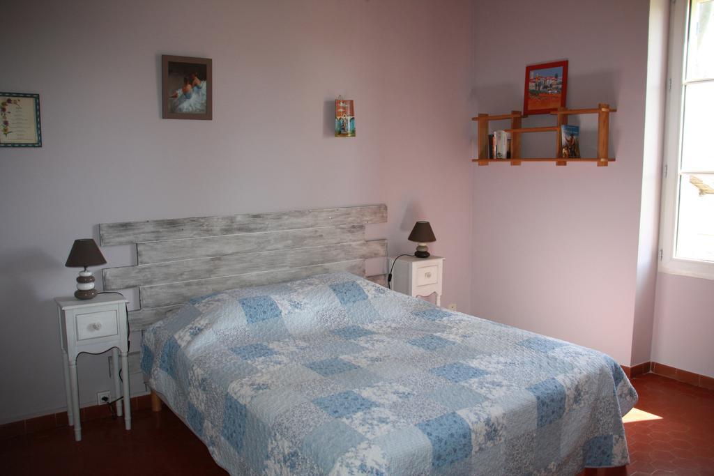 Mas Des Cigales Vila Avinhão Exterior foto
